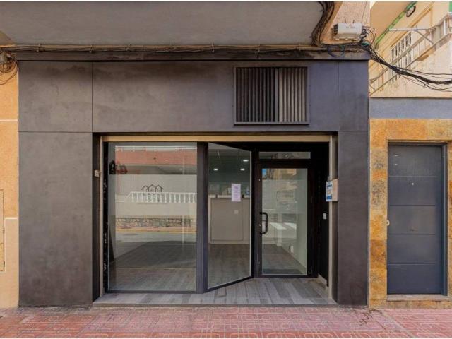 Local Comercial en venta en La Mata, el Baix Segura / La Vega Baja