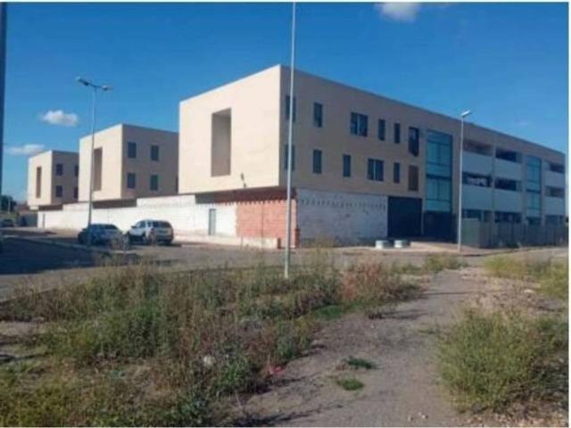 Local Comercial en venta en Torrijos