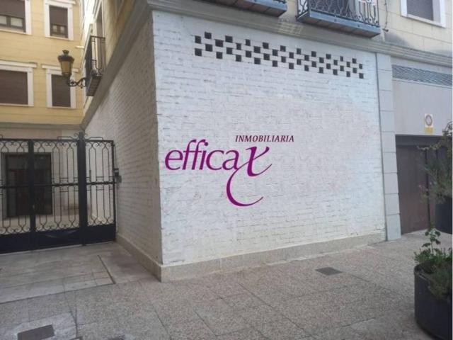 Local Comercial en venta en Torrijos
