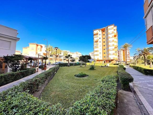 Local Comercial en venta en Torrox, Málaga