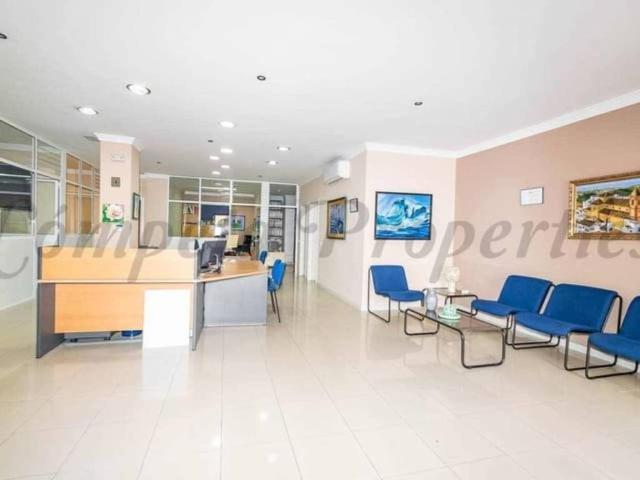 Local Comercial en venta en La Axarquía, Andalucía