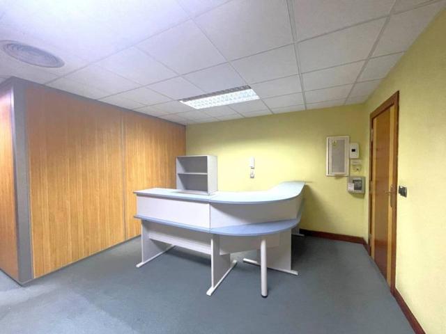 Local Comercial en venta en Valle De Trápaga-trapagaran, Guipúzcoa