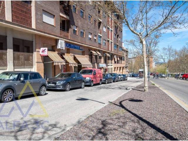 Local Comercial en venta en Vicálvaro, Madrid