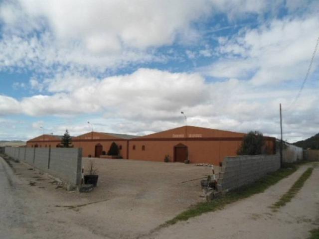 Local Comercial en venta en Tudela De Duero, Castilla y León
