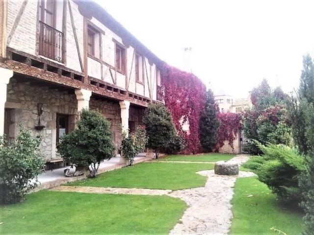 Local Comercial en venta en Turégano, Castilla y León