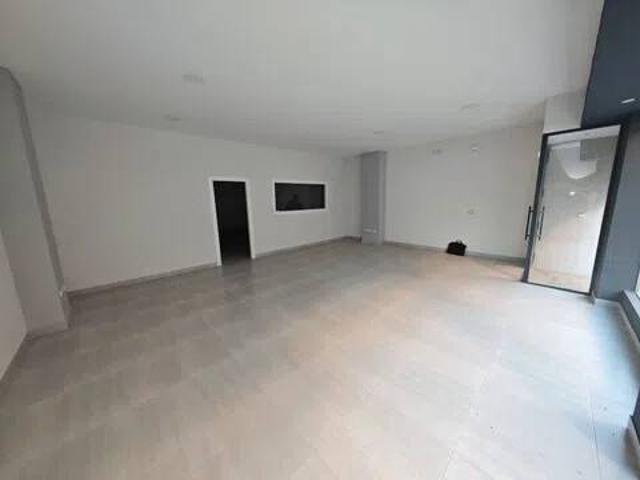 Local Comercial en venta en Úbeda, Andalucía