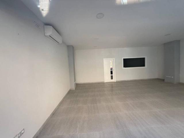 Local Comercial en venta en Úbeda, Andalucía