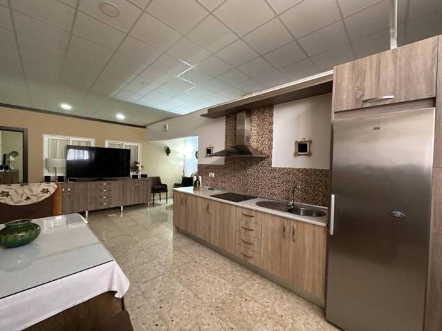Local Comercial en venta en Úbeda, Andalucía