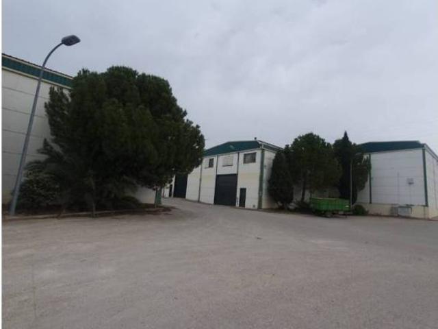 Local Comercial en venta en Úbeda, Andalucía