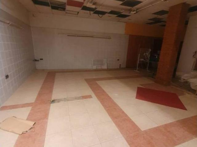 Local Comercial en venta en Úbeda, Andalucía