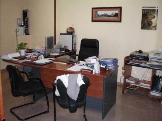 Local Comercial en venta en Úbeda, Andalucía