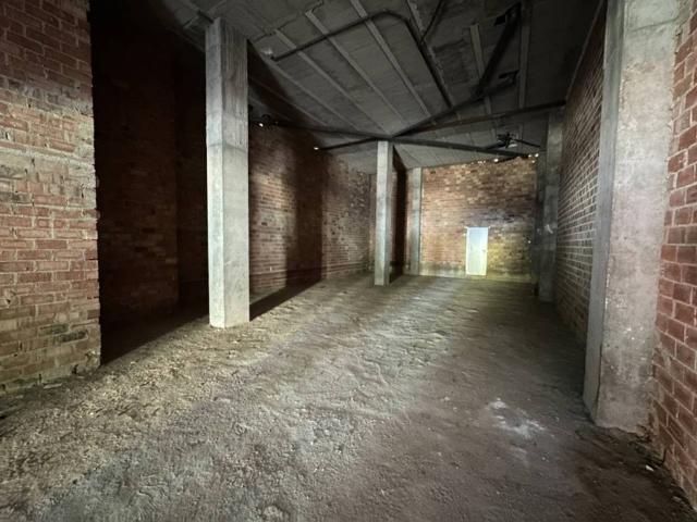 Local Comercial en venta en Úbeda, Andalucía