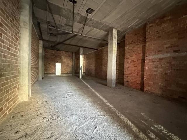 Local Comercial en venta en Úbeda, Andalucía