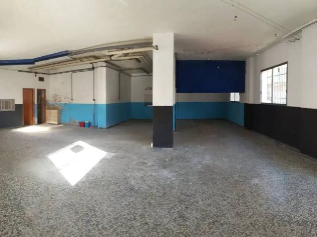 Local Comercial en venta en Úbeda, Andalucía