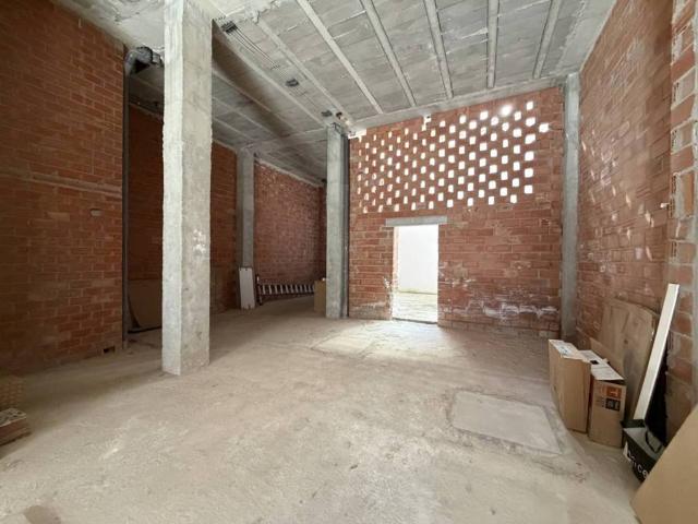 Local Comercial en venta en Úbeda, Andalucía