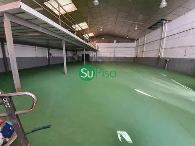 Local Comercial en venta en Ugena, Castilla-La Mancha