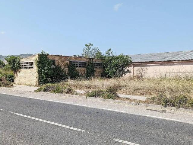 Local Comercial en venta en Montsià, Catalunya