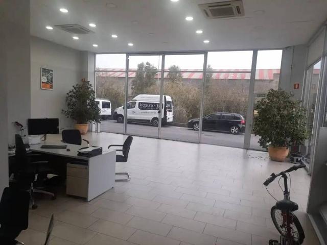 Local Comercial en venta en Urduliz, Guipúzcoa