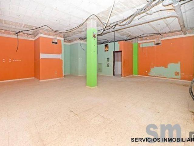Local Comercial en venta en Utrera, Andalucía