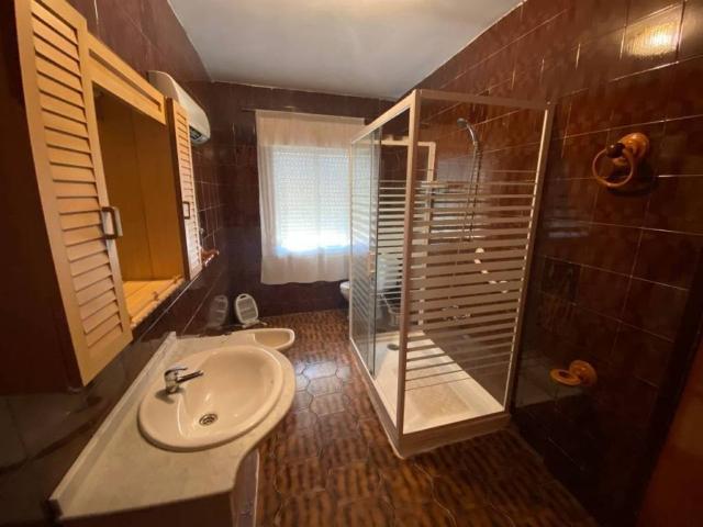 Local Comercial en venta en Valdecaballeros, Extremadura