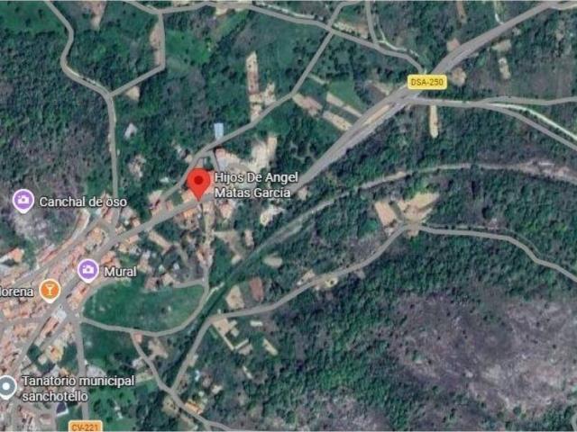 Local Comercial en venta en Valdelosa, Castilla y León