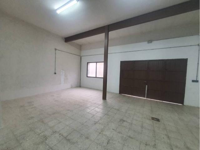 Local Comercial en venta en Valdemorillo, Madrid