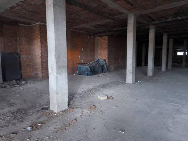 Local Comercial en venta en Valdepeñas, Castilla-La Mancha