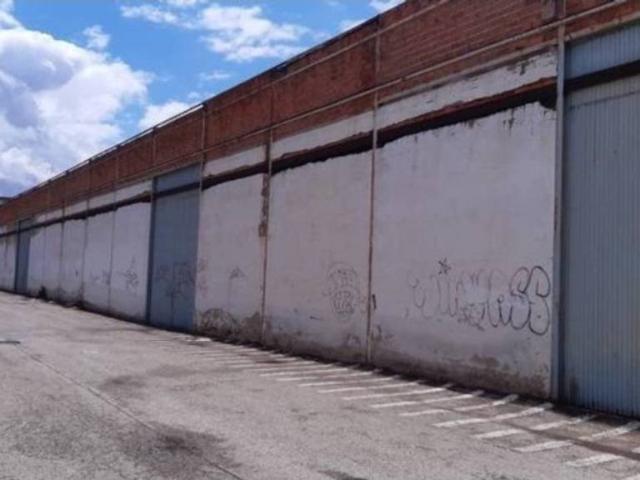 Local Comercial en venta en Valdepeñas, Castilla-La Mancha