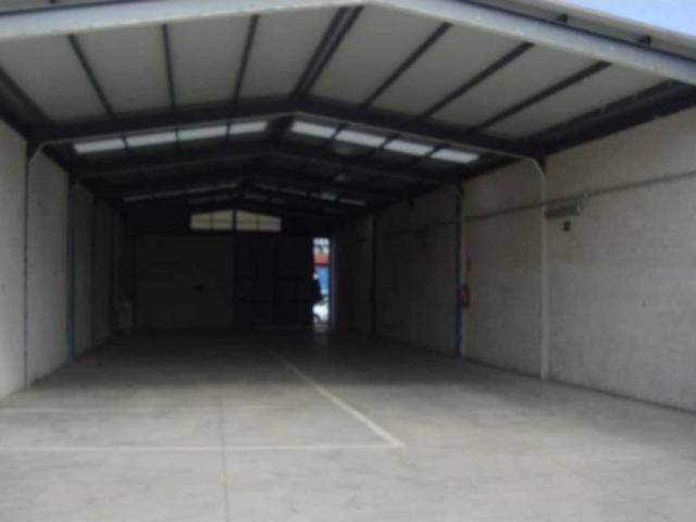 Local Comercial en venta en Valdepeñas, Castilla-La Mancha