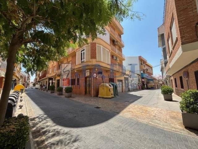 Local Comercial en venta en Valdepeñas, Castilla-La Mancha