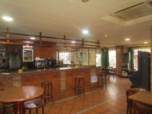 Local Comercial en venta en Valdepeñas, Castilla-La Mancha