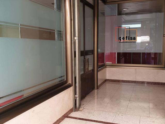 Local Comercial en venta en Valdepeñas, Castilla-La Mancha