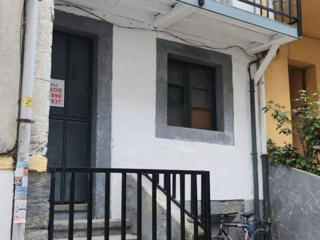 Local Comercial en venta en Valdés, Asturias