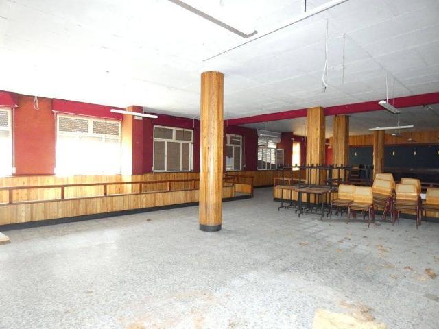 Local Comercial en venta en Valdés, Asturias