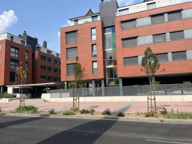Local Comercial en venta en Huerta del Rey, Valladolid