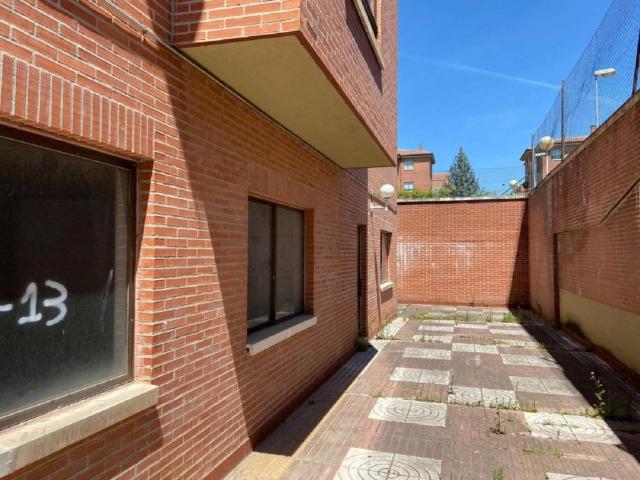 Local Comercial en venta en Covaresa, Valladolid
