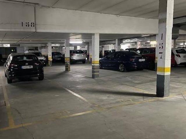 Local Comercial en venta en Parquesol, Valladolid