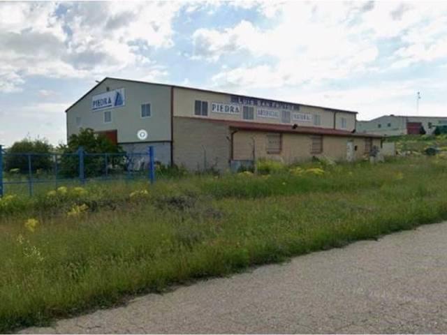 Local Comercial en venta en Valseca, Castilla y León