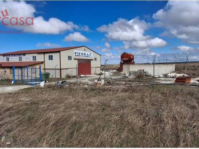 Local Comercial en venta en Valseca, Castilla y León