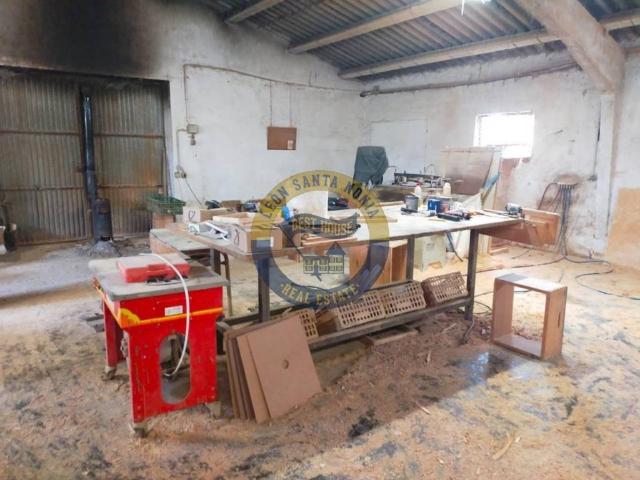 Local Comercial en venta en Valverde De La Virgen, Castilla y León