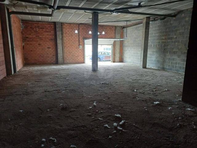 Local Comercial en venta en Valverde De La Virgen, Castilla y León