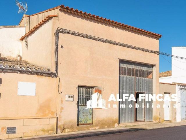 Local Comercial en venta en Vara De Rey