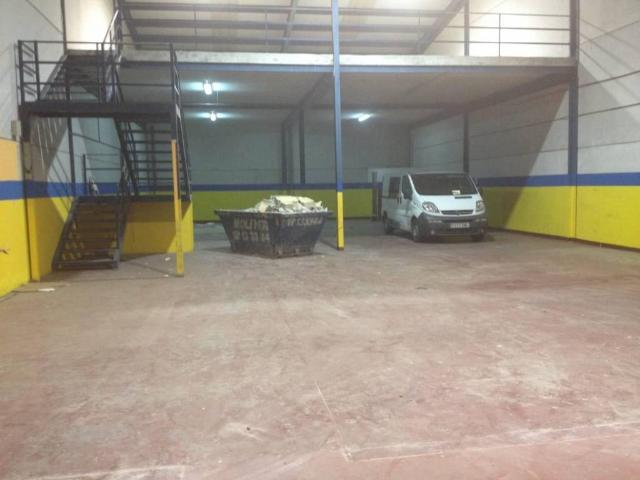Local Comercial en venta en Vegas Del Genil