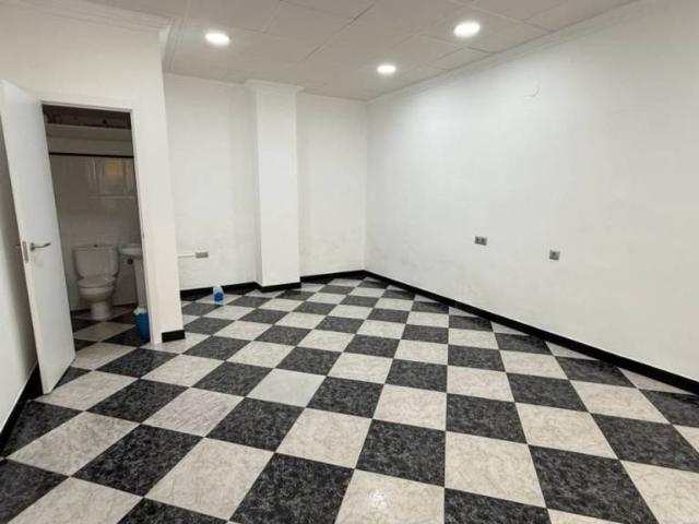 Local Comercial en venta en La Axarquía, Andalucía