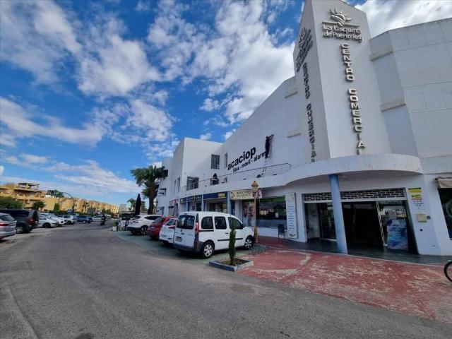 Local Comercial en venta en Vera, Andalucía