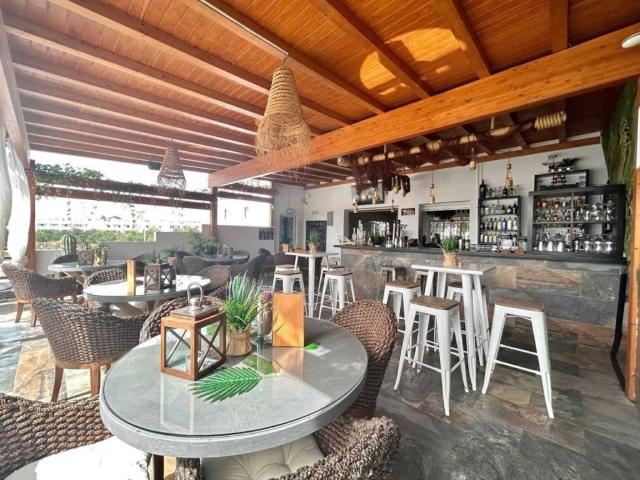 Local Comercial en venta en Vera Playa, Vera