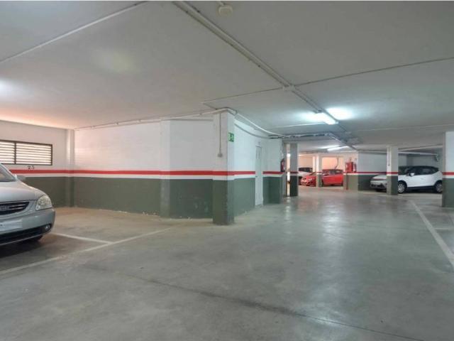 Local Comercial en venta en Viator, Almería