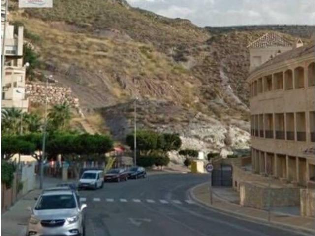 Local Comercial en venta en Vícar, Andalucía