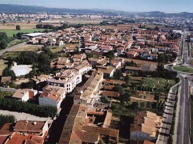 Local Comercial en venta en El Perelló, Gironès