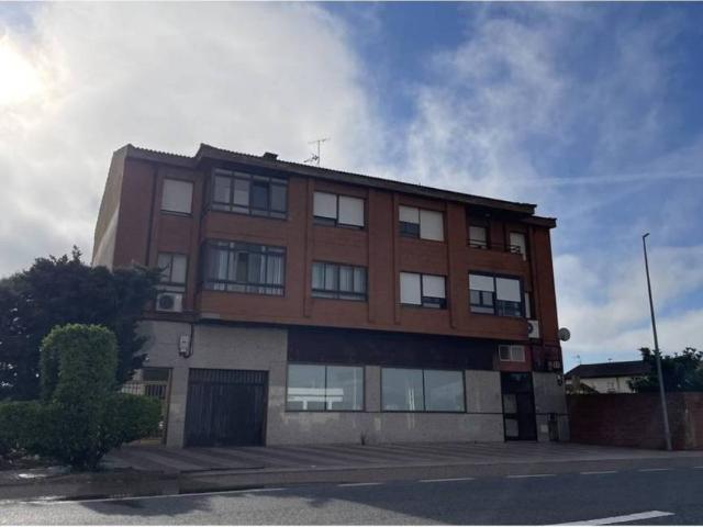 Local Comercial en venta en Toral De Los Guzmanes, Castilla y León